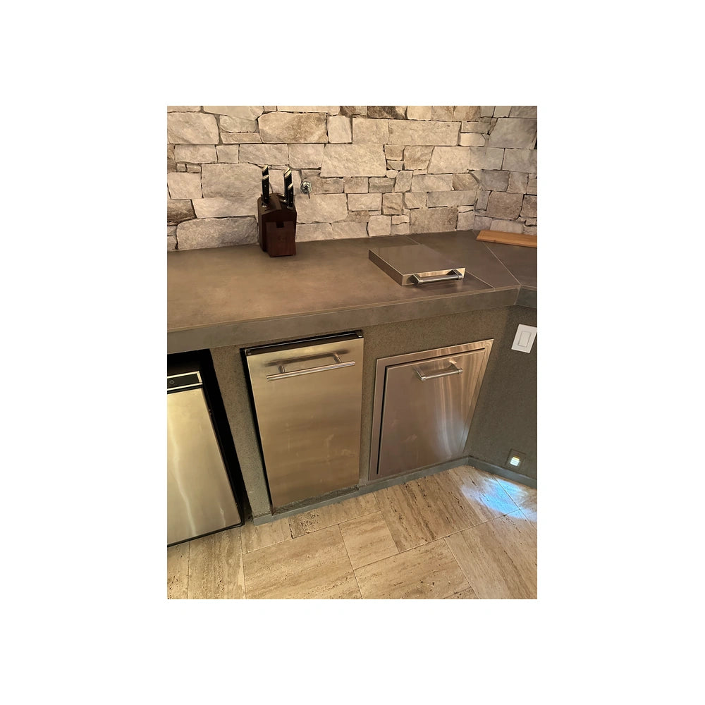 Luxury Outdoor Kitchen BBQ Grill Island