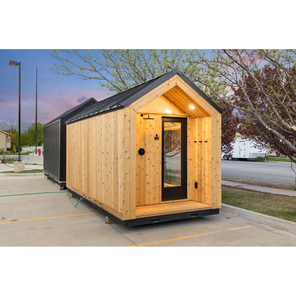 Sweaty Yeti Sauna Plunge | MPB fit frame 1000x1000