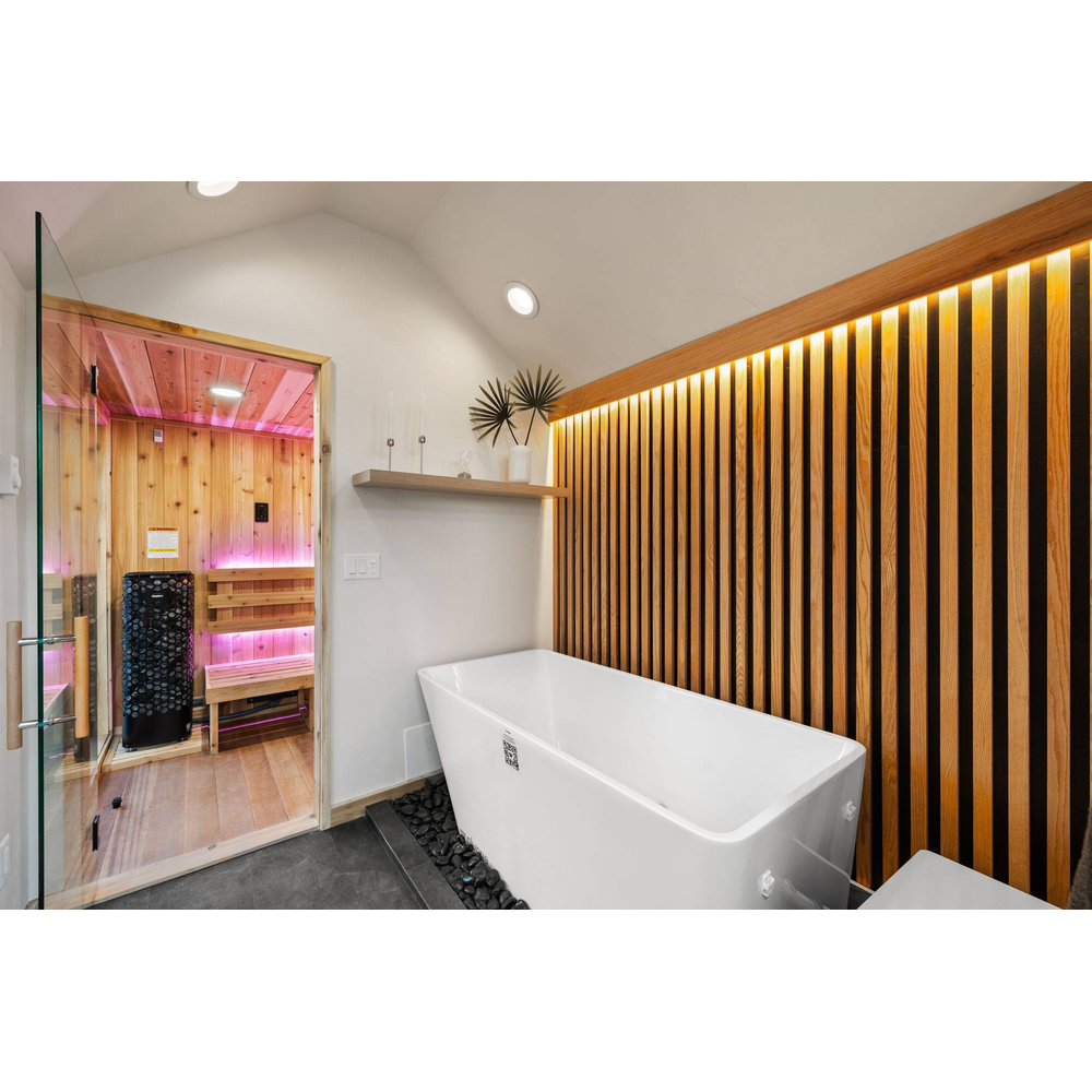 Sweaty Yeti Sauna Plunge - official Sweaty Yeti media - 8-web-or-mls-7J4A1482.jpg | MPB fit frame 1000x1000