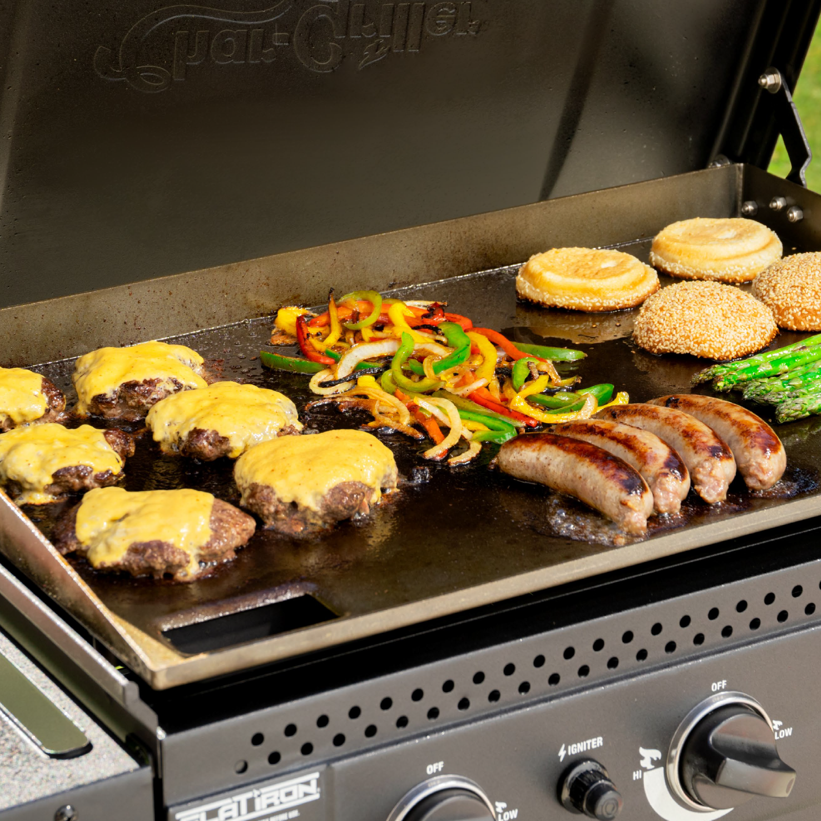 Char-Griller Flat Iron 3-Burner Gas Griddle Black