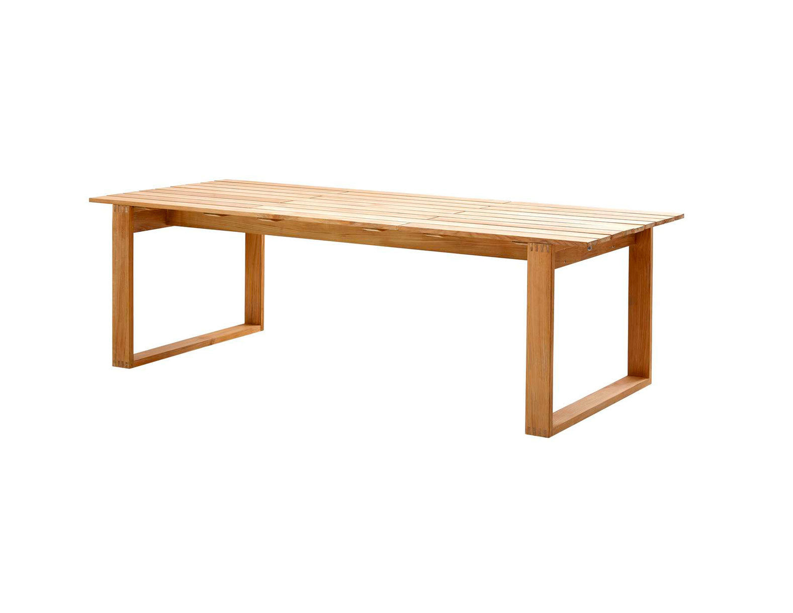 https://www.bradleyterrace.com/wp-content/uploads/2022/02/Cane-line-ENDLESS-DINING-TABLE-5076T.jpg
