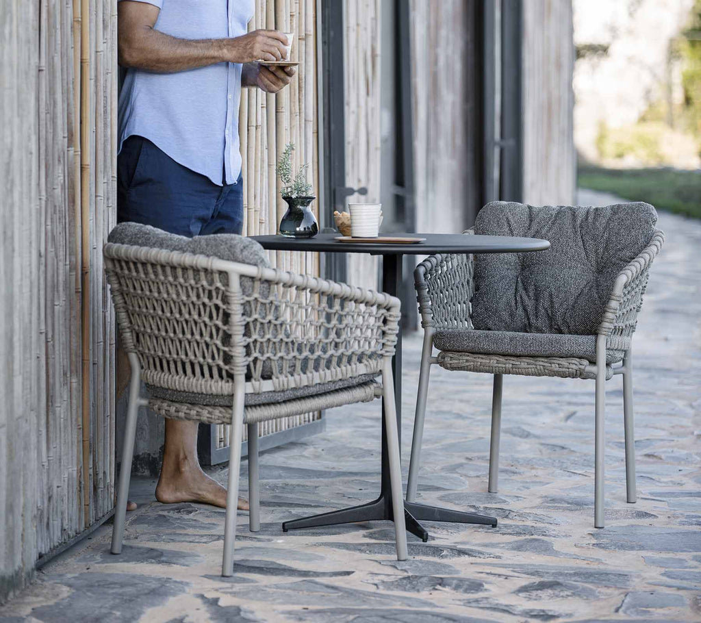 https://cdn.shopify.com/s/files/1/0580/8072/3044/files/Cane-line-Ocean-Chair-10.jpg?v=1746076302