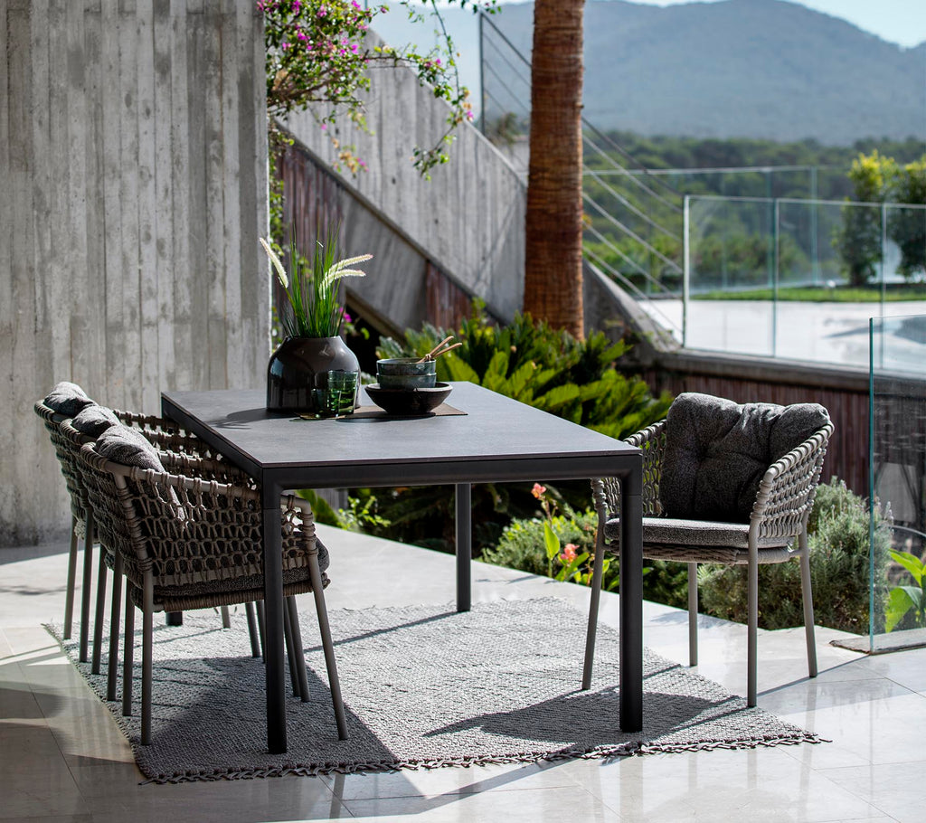 https://cdn.shopify.com/s/files/1/0580/8072/3044/files/Cane-line-Ocean-Chair-16.jpg?v=1746076302