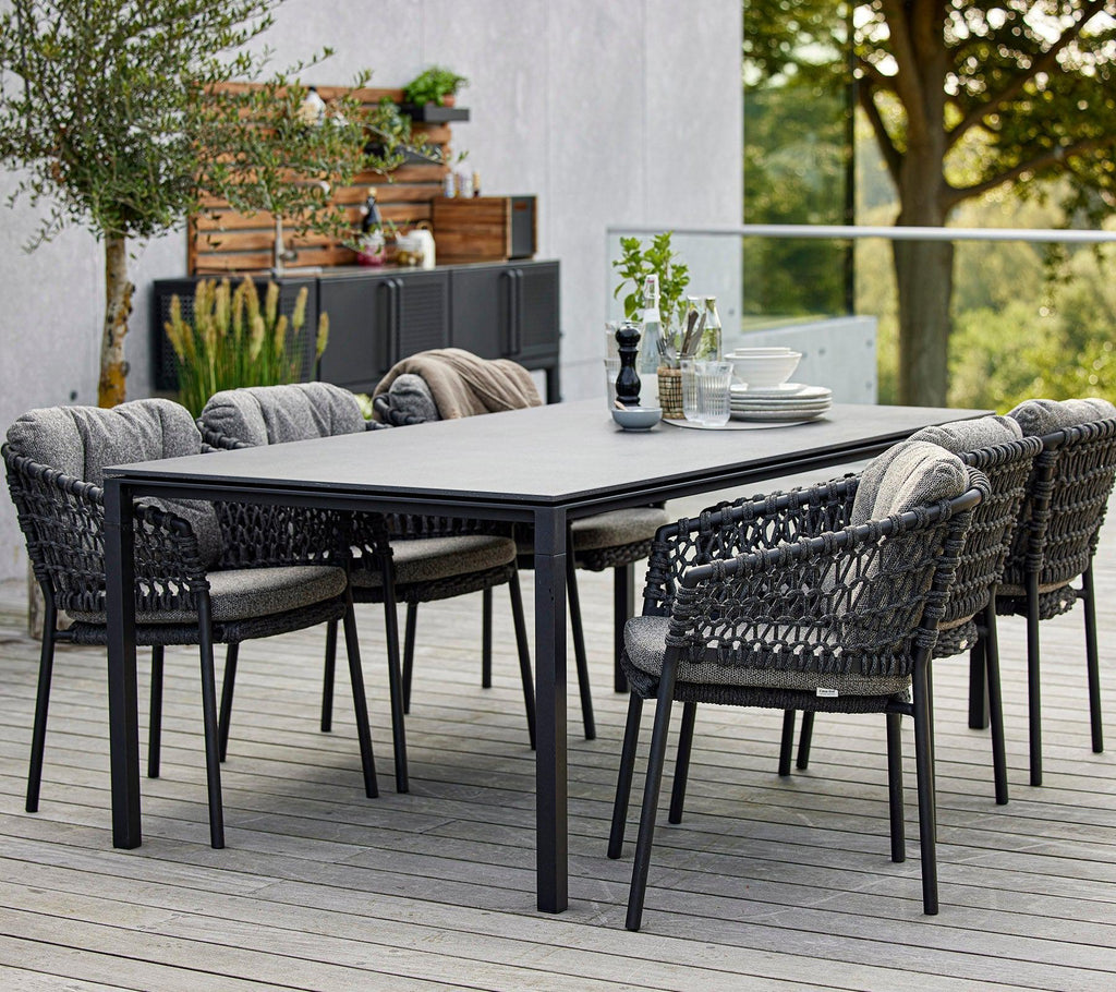 https://cdn.shopify.com/s/files/1/0580/8072/3044/files/Cane-line-Ocean-Chair-18.jpg?v=1746076303