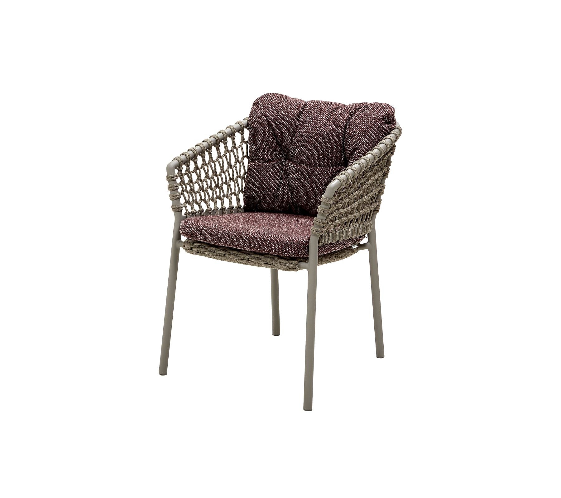 https://cdn.shopify.com/s/files/1/0580/8072/3044/files/Cane-line-Ocean-Chair-24.jpg?v=1746076303