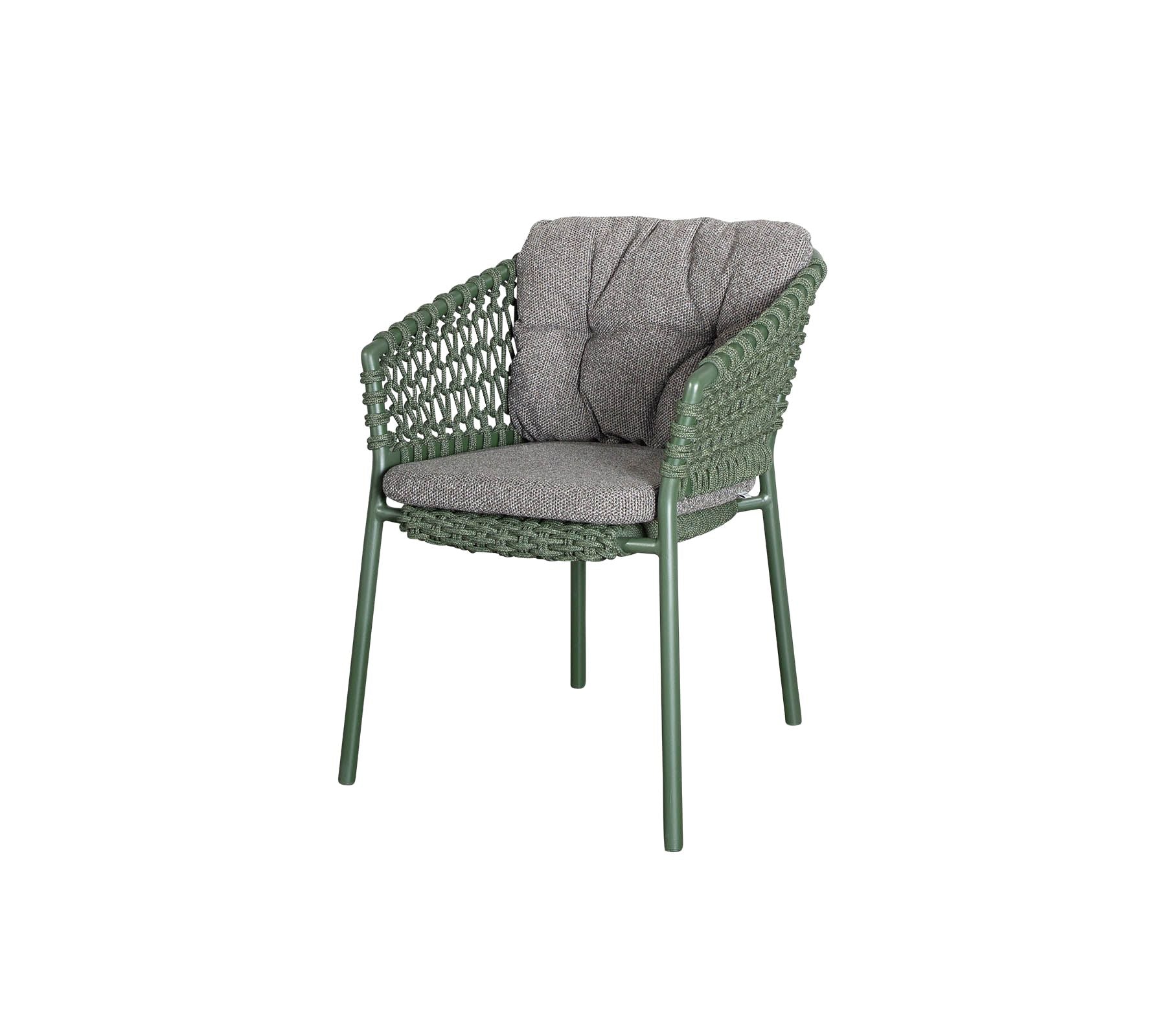 https://cdn.shopify.com/s/files/1/0580/8072/3044/files/Cane-line-Ocean-Chair-33.jpg?v=1746076304