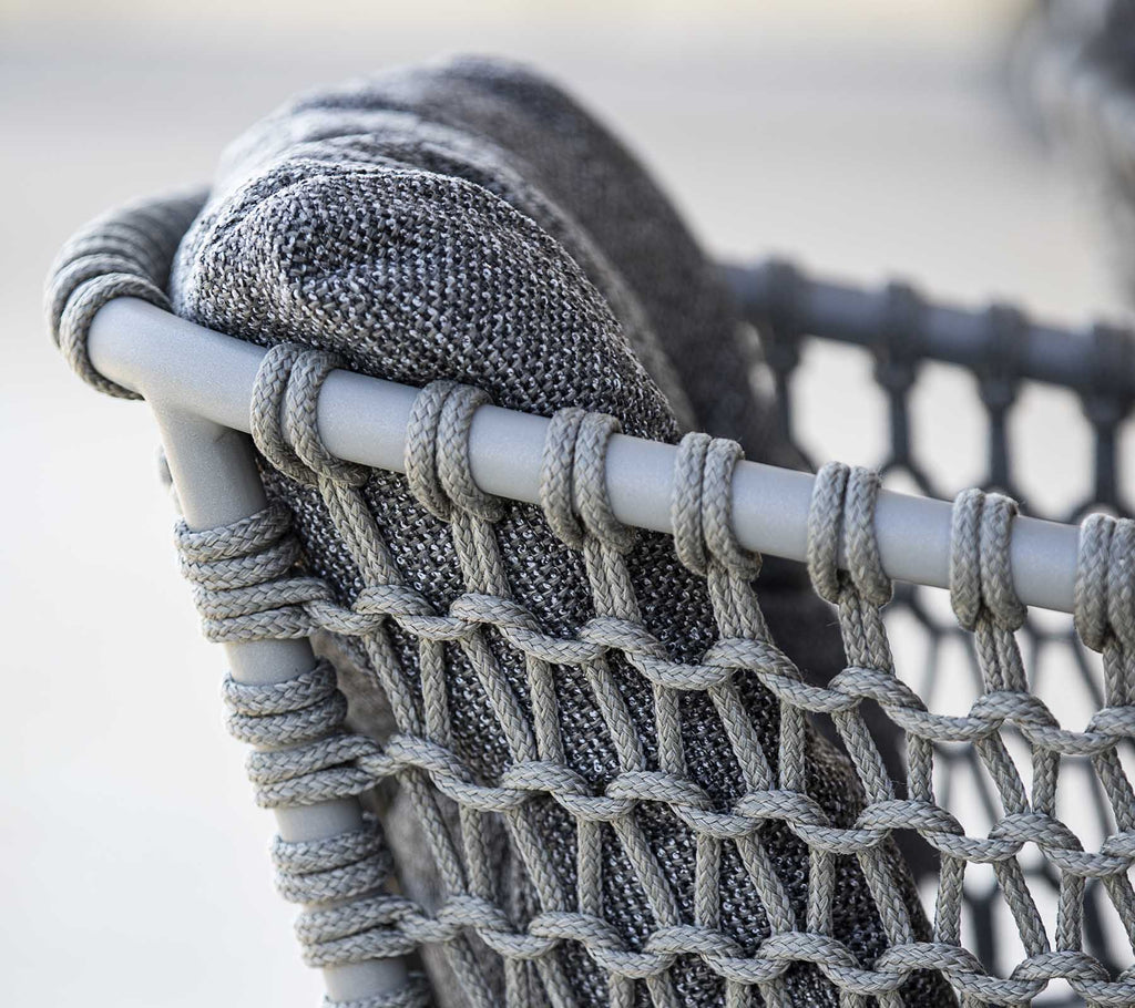 https://cdn.shopify.com/s/files/1/0580/8072/3044/files/Cane-line-Ocean-Chair-4.jpg?v=1746076301