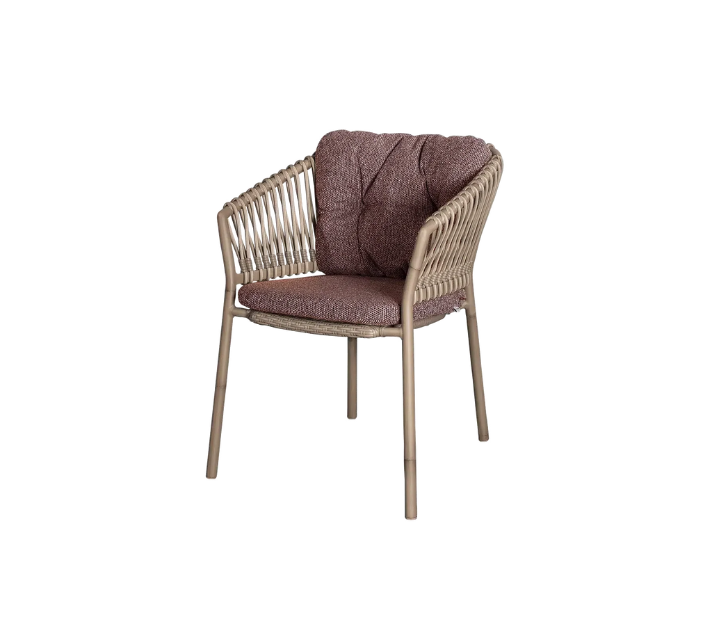 https://cdn.shopify.com/s/files/1/0580/8072/3044/files/Cane-line-Ocean-Chair-40.webp?v=1746076305