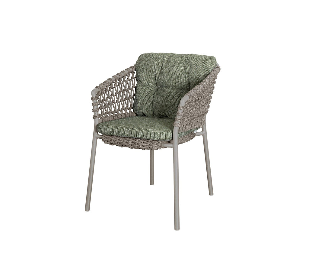 https://cdn.shopify.com/s/files/1/0580/8072/3044/files/Cane-line-Ocean-Chair.jpg?v=1746076300