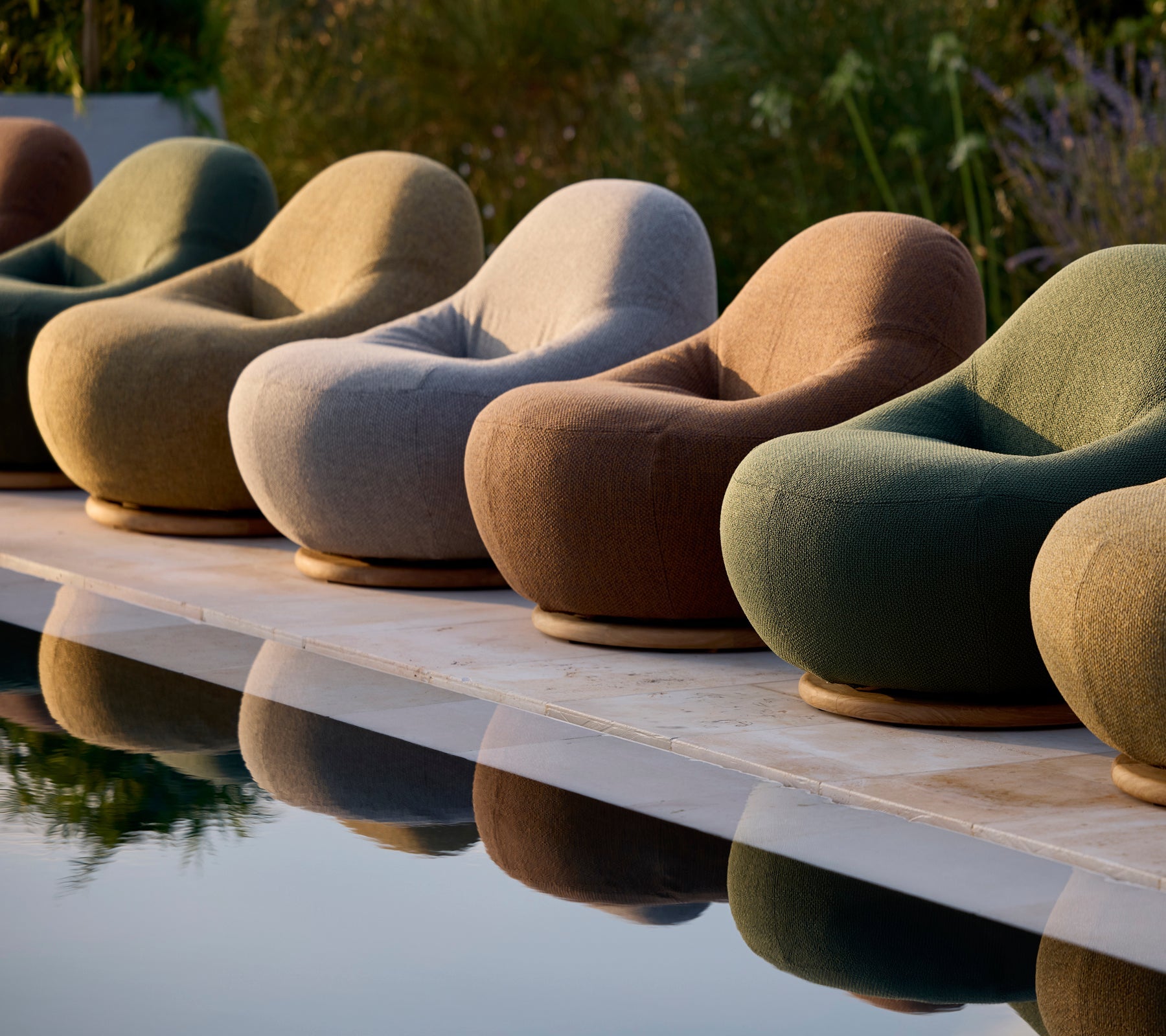 Gem Lounge Chair with Teak Swivel Base by Foersom & Hiort-Lorenzen MDD
