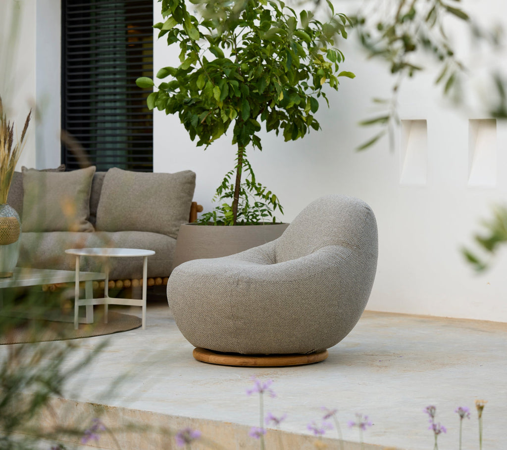 Gem Lounge Chair with Teak Swivel Base by Foersom & Hiort-Lorenzen MDD