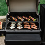 Masterbuilt Gravity Series 600 Digital Charcoal Grill and Smoker