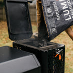 Gravity Series® 800 with Cover and Pizza Oven Bundle