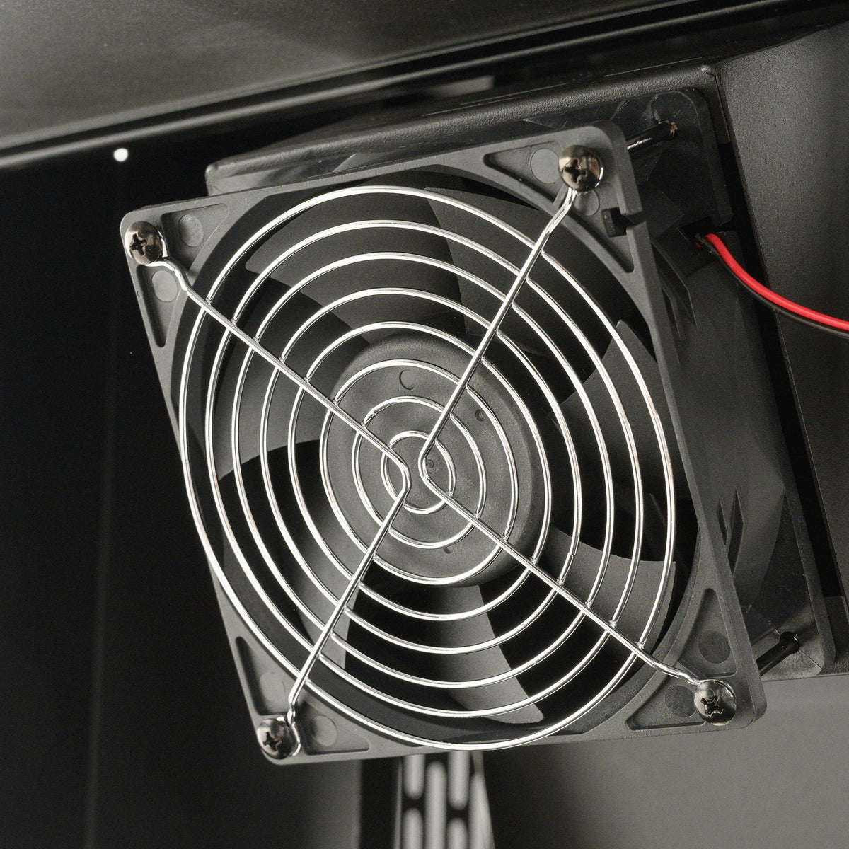 Gravity Series® 800 with Cover and Rotisserie Bundle