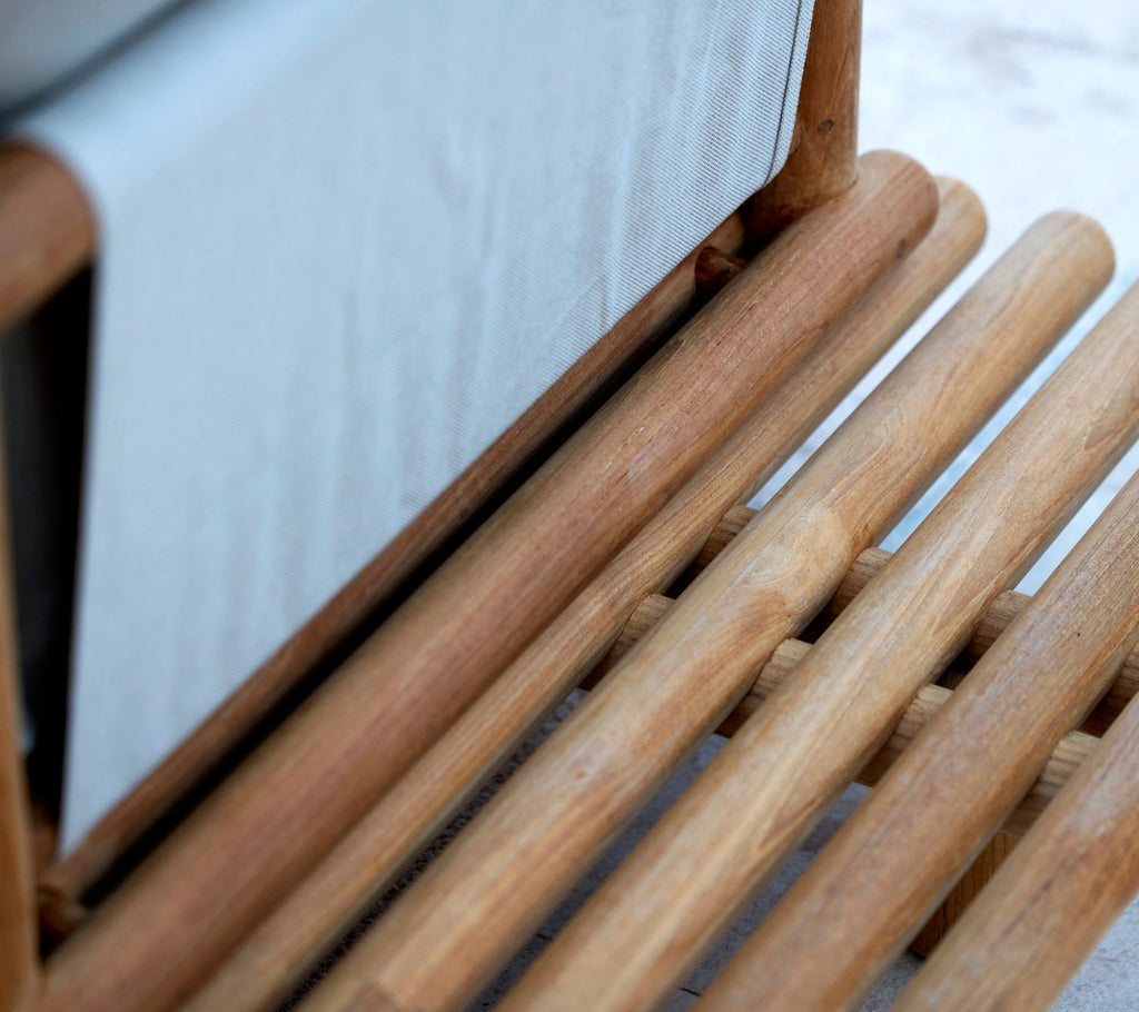 https://cdn.shopify.com/s/files/1/0495/7500/2280/files/Sticks_platform_back_teak_6965.jpg?v=1751596949