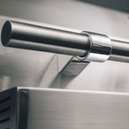 https://cdn.shopify.com/s/files/1/0338/9934/8108/files/ats36-atlas-grill-hood-handle.jpg?v=1720686861