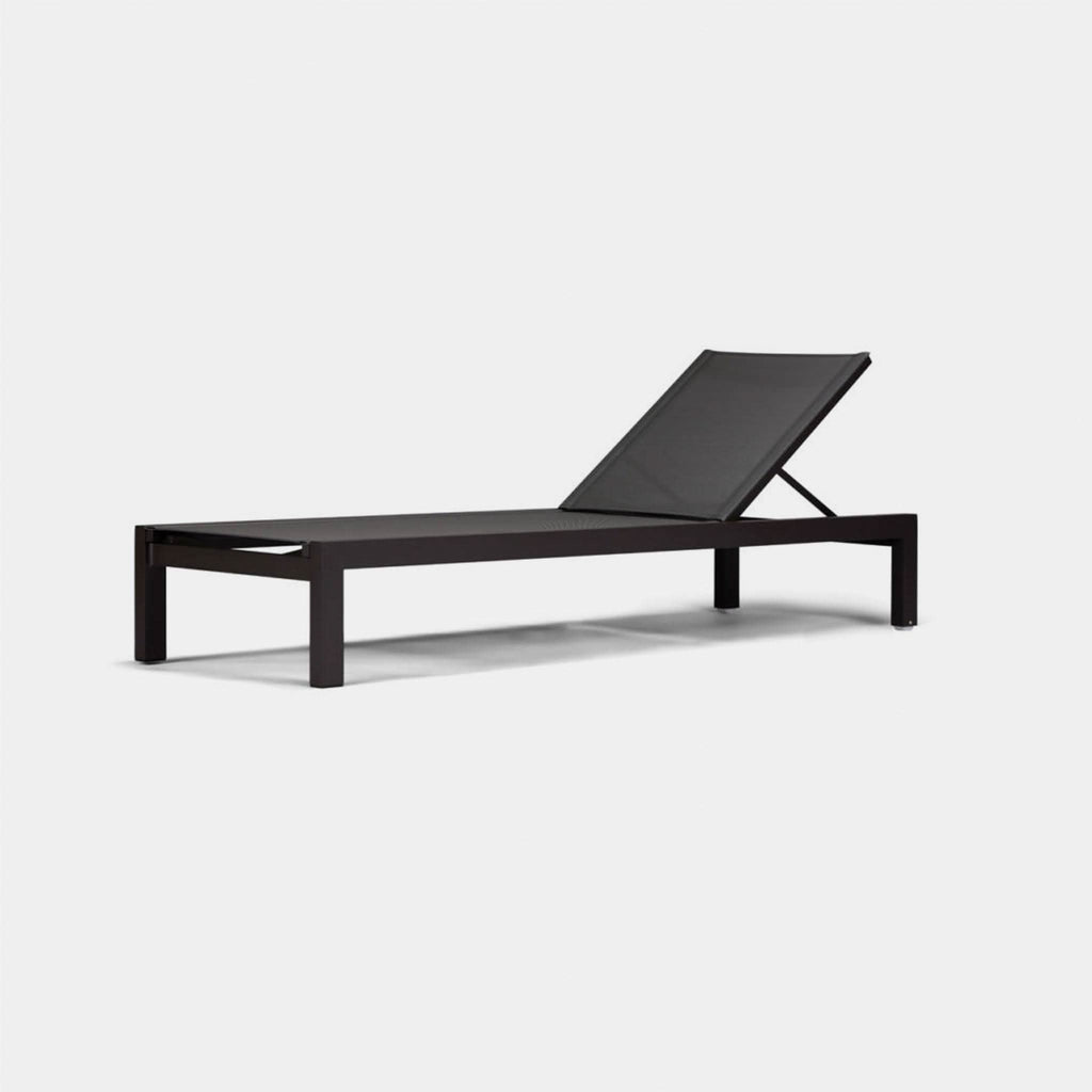 https://cdn.shopify.com/s/files/1/0624/6812/9016/products/hayman-stacking-mesh-sun-lounge-haym-04b-alast-basil-459452.jpg?v=1731110551